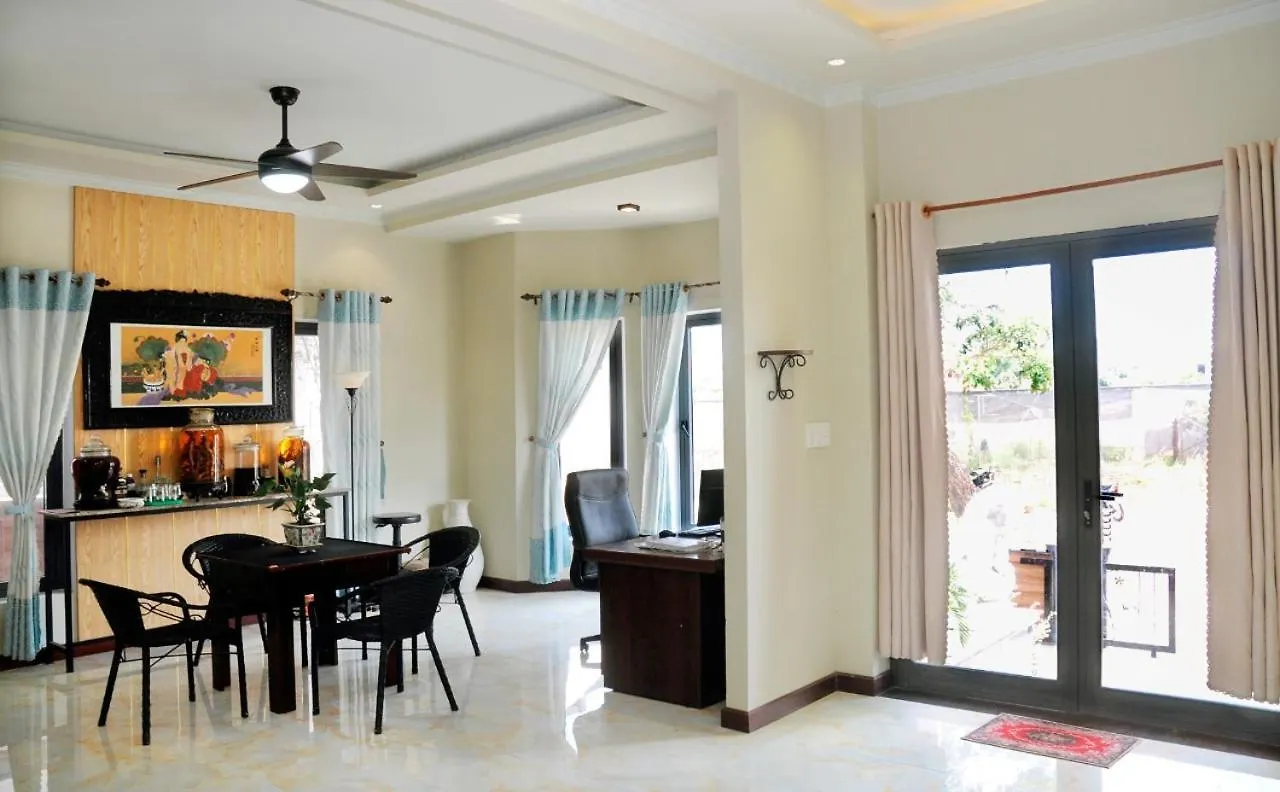 Bed & Breakfast Tay Ho Villa Hoi An
